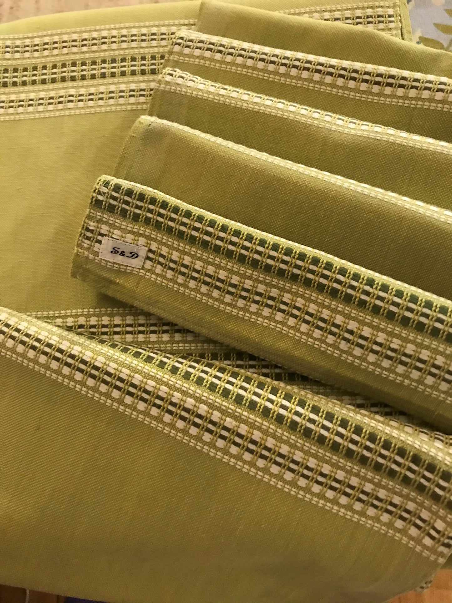 Løper til spisebordet på hytta, 32x174 cm