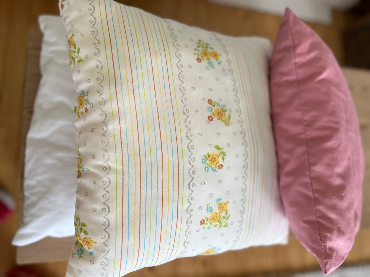 Innerputer med 100% ren og resirkulert fyll av bomull og polyester