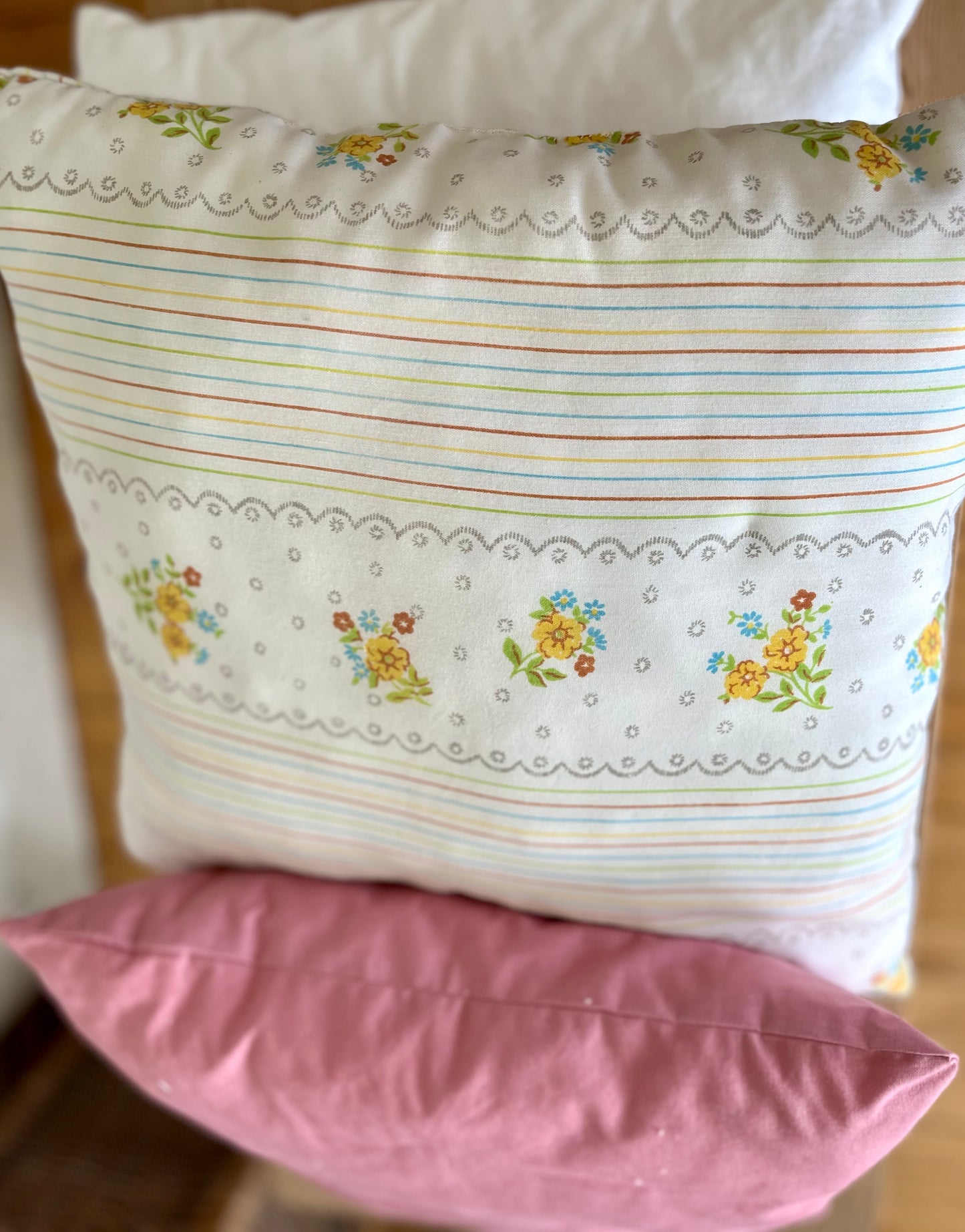 Innerputer med 100% ren og resirkulert fyll av bomull og polyester