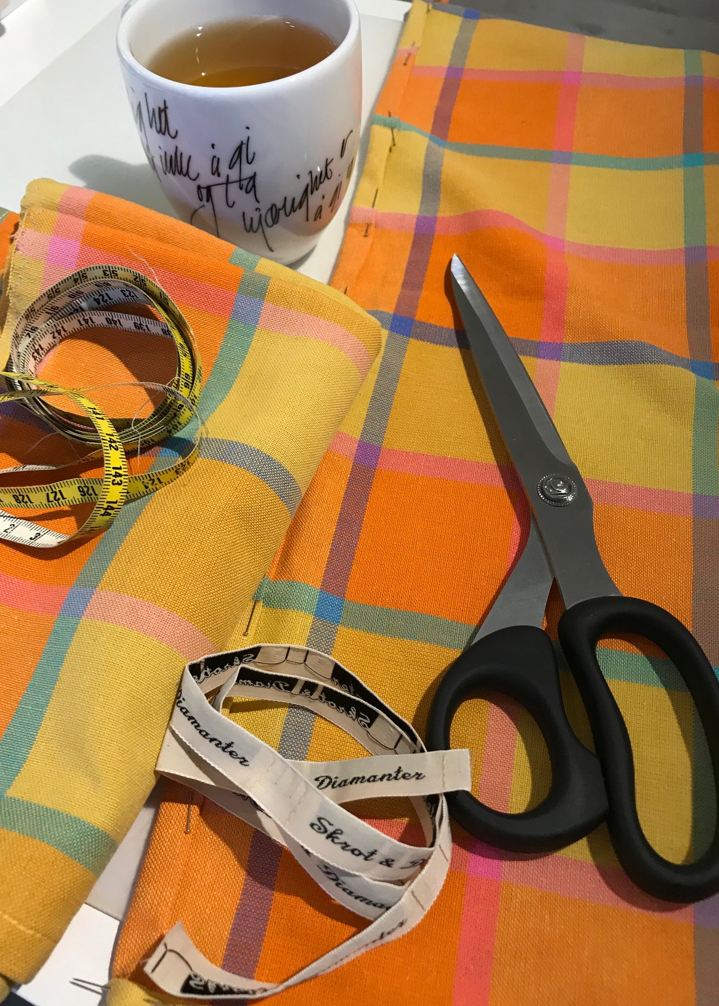 Kjøkkenhåndkle med valgfritt, unikt design: Tesla modell R(etro)-X